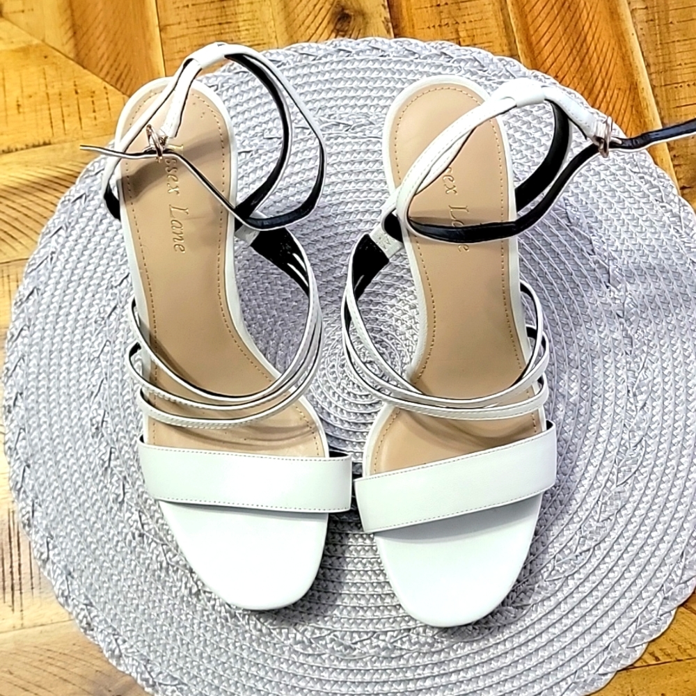 NWOT Bridal Sandals